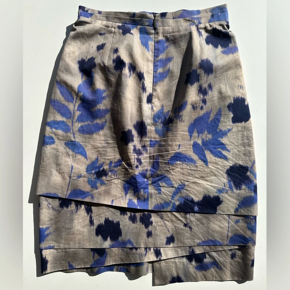 BOSS Satin Layered Blue and Greige Floral Pencil Skirt, 0